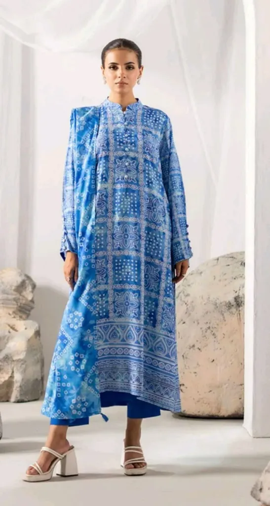 Unstitched Gull Jee CHUNRI  Winter 3-Piece Collection – Get up to 50% OFF! Only at the Brands Gala."