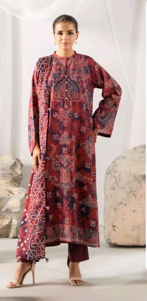 Unstitched Gull Jee CHUNRI  Winter 3-Piece Collection – Get up to 50% OFF! Only at the Brands Gala."