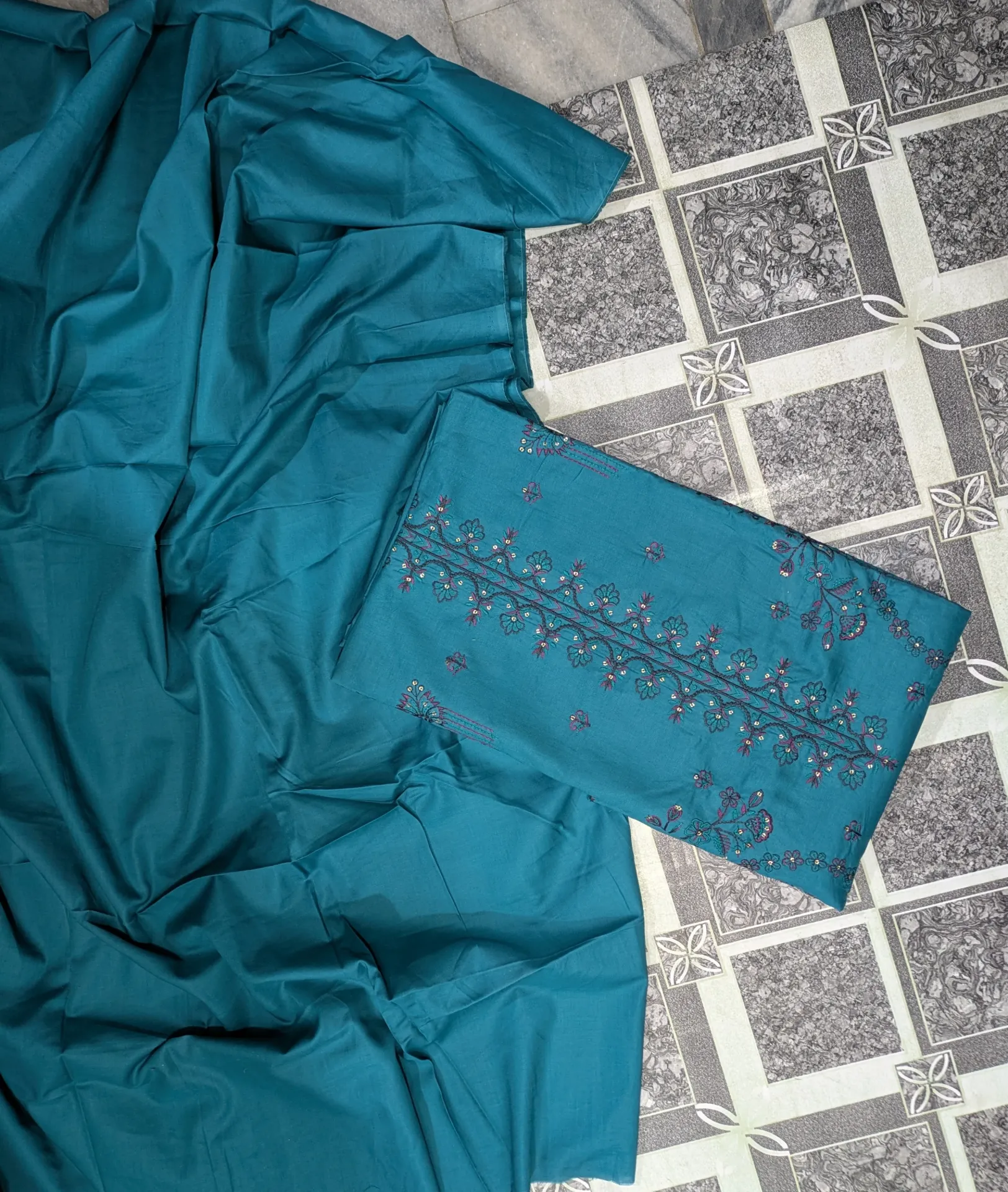 New Arrivals Unstitched  Tawakkal Cotton  Winter 2-Piece Collection – Get up to 50% OFF! Only at the Brands Gala."