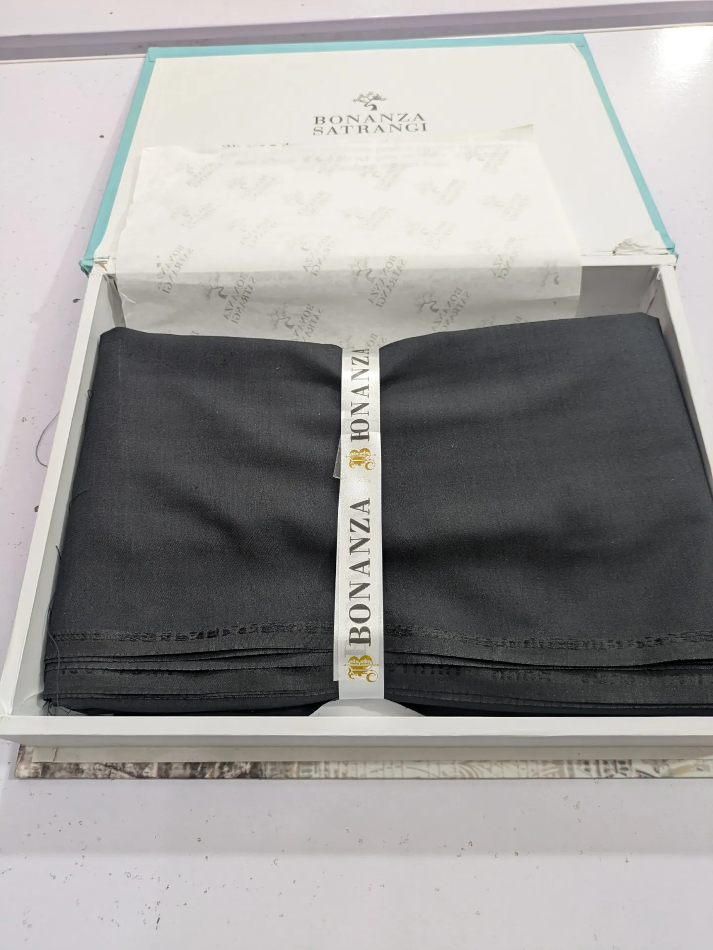 New Arrivals Unstitched BONANZA SATRANGI Men's Box pack Collection – Get up to 50% OFF! Only at the Brands Gala."