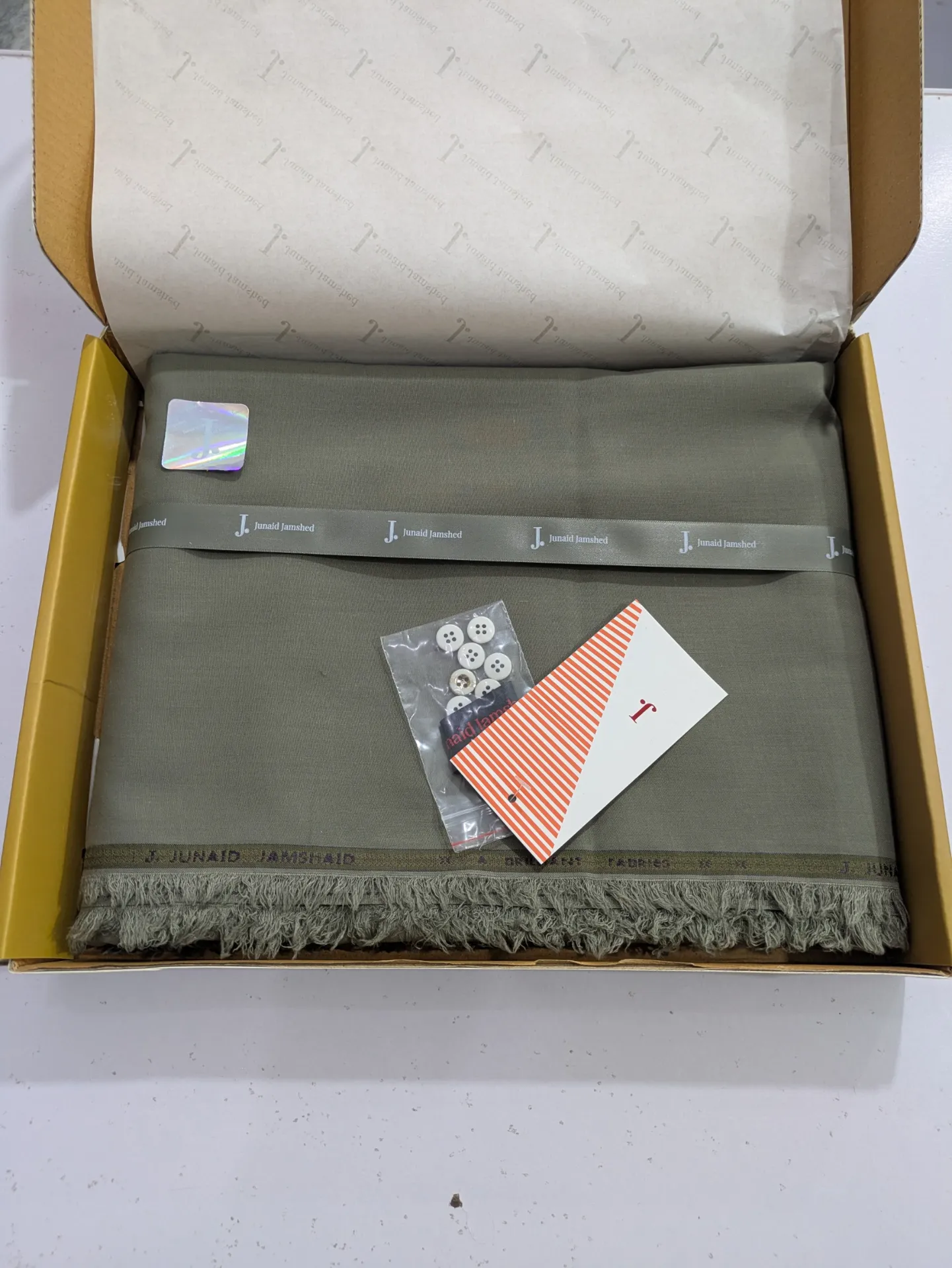 New Arrivals Unstitched J. Men's Box pack Collection – Get up to 50% OFF! Only at the Brands Gala."