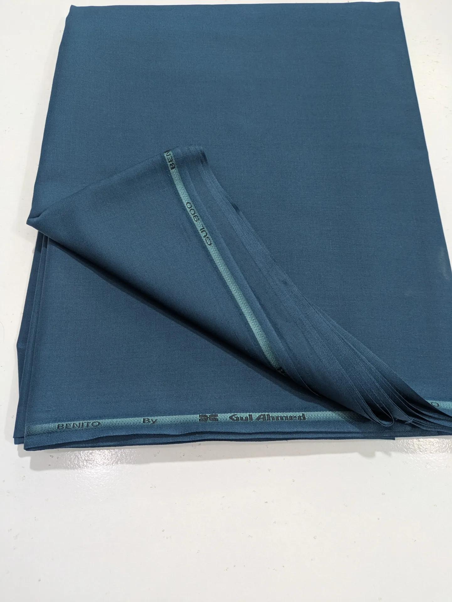 Alkaram Summer Unstitched  Men's  Collection – Get up to 50% OFF! Only at the Brands Gala."