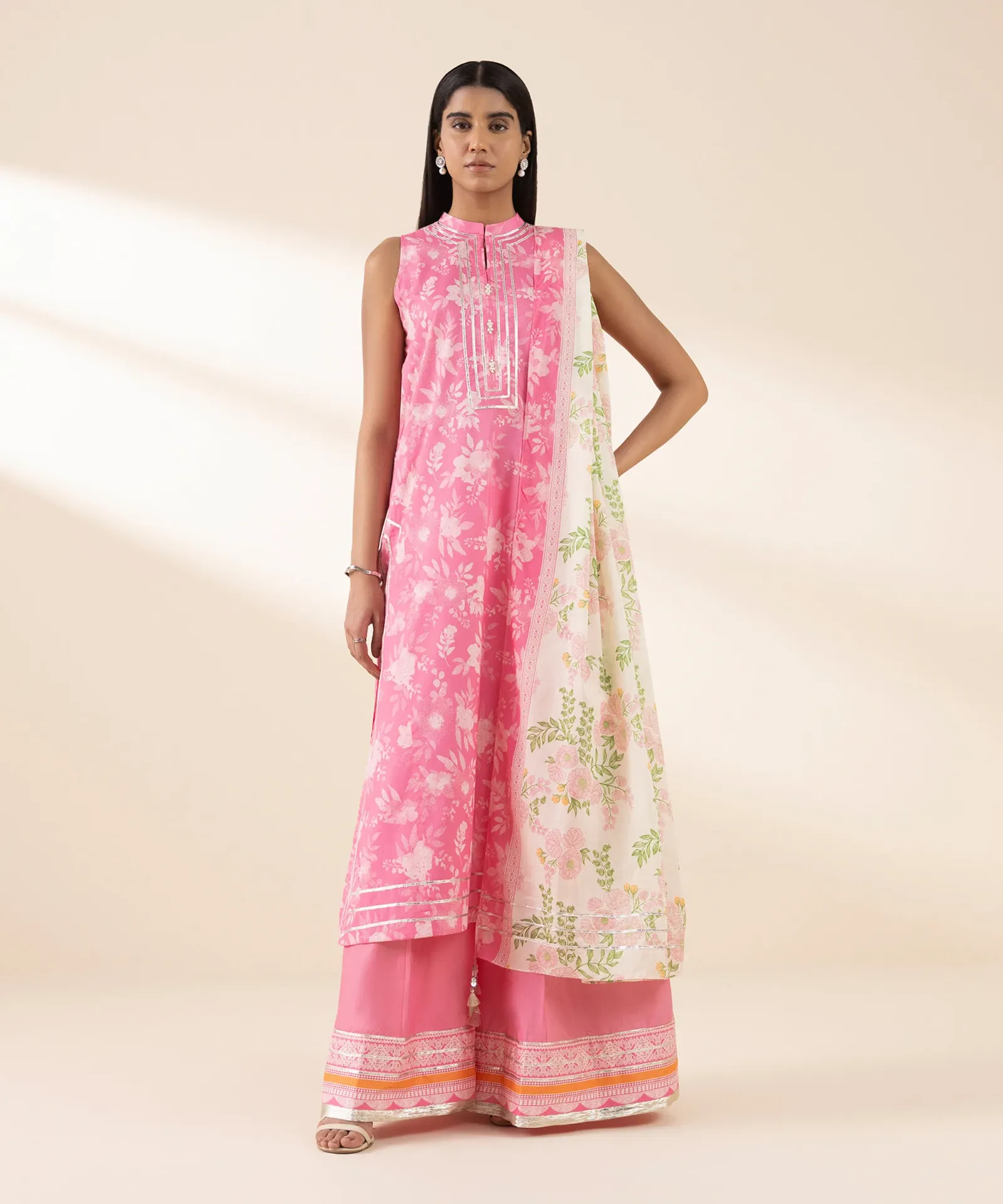 New Arrivals Unstitched SAPPHIRE LAWN 3-Piece Collection – Get up to 50% OFF! Only at the Brands Gala."