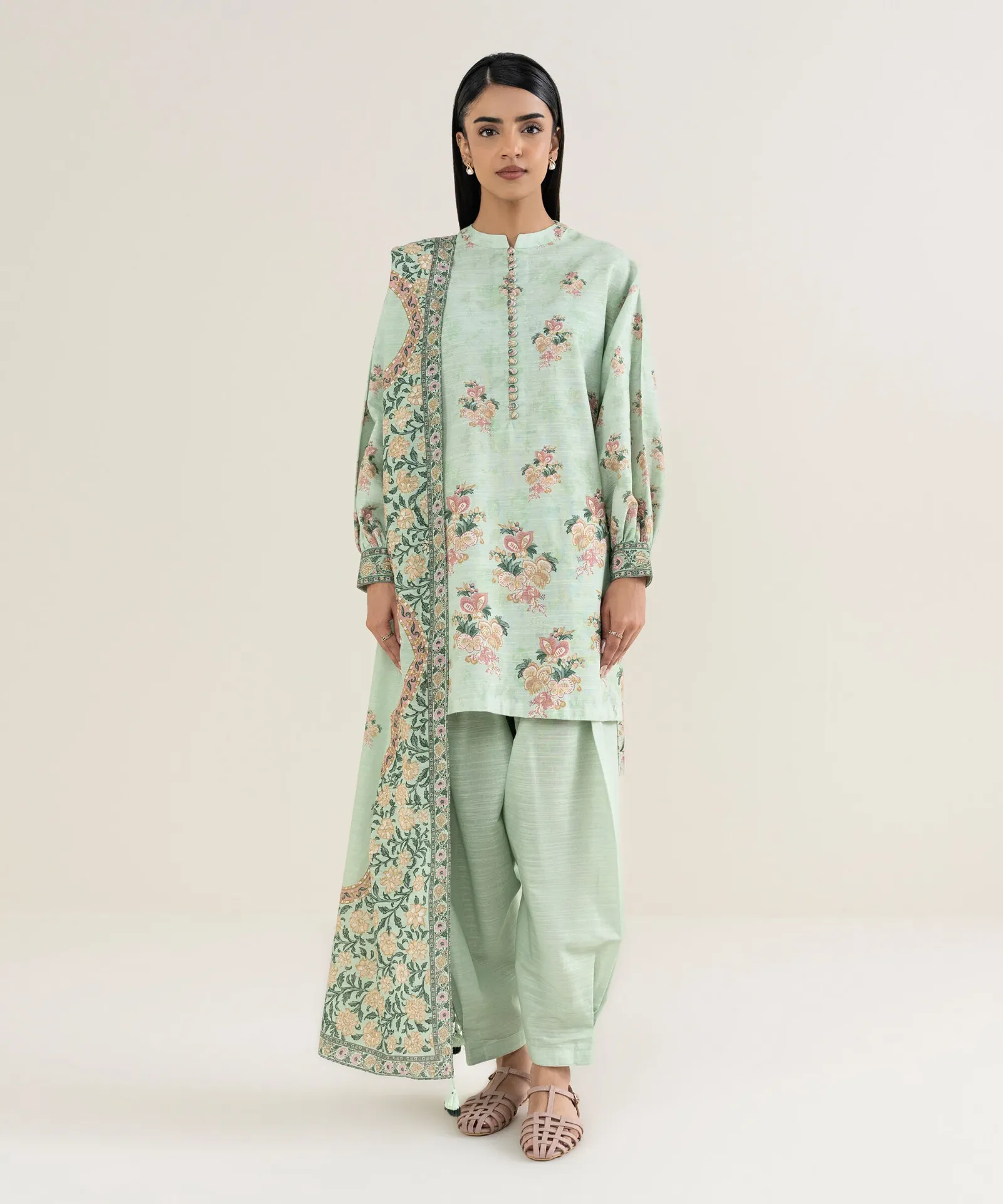 New Arrivals Unstitched SAPPHIRE LAWN 3-Piece Collection – Get up to 50% OFF! Only at the Brands Gala."