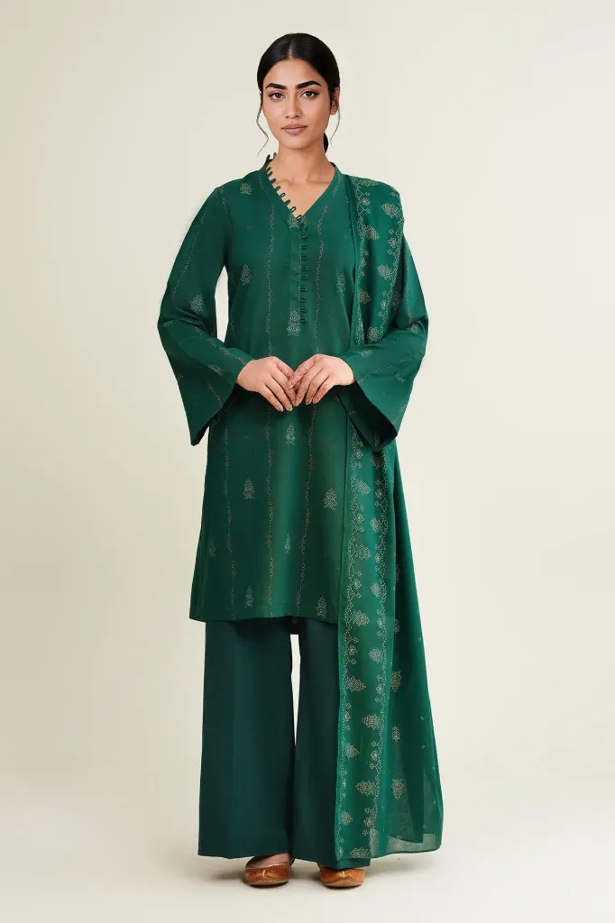 New Arrivals Unstitched KAYSERIA LAWN 3-Piece Collection – Get up to 50% OFF! Only at the Brands Gala."