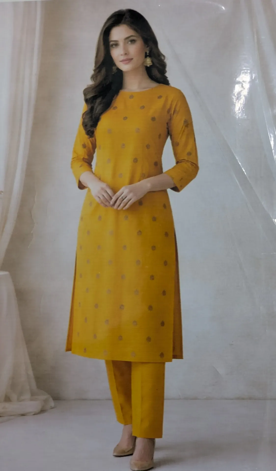 New Arrivals Unstitched NISHAT LAWN 2-Piece Collection – Get up to 50% OFF! Only at the Brands Gala."