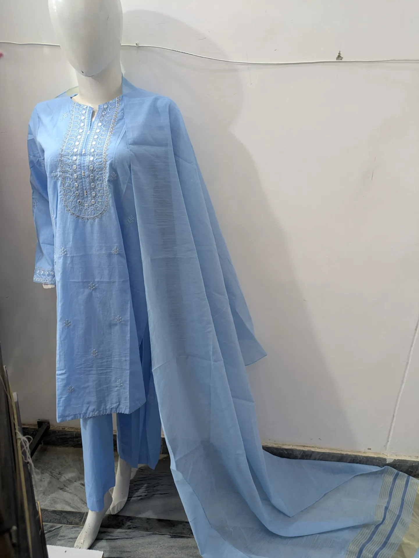 New Arrival 3-Piece Stitched Embroidered Lawn Suit- Get up to 50% OFF! Only at the Brands Gala."